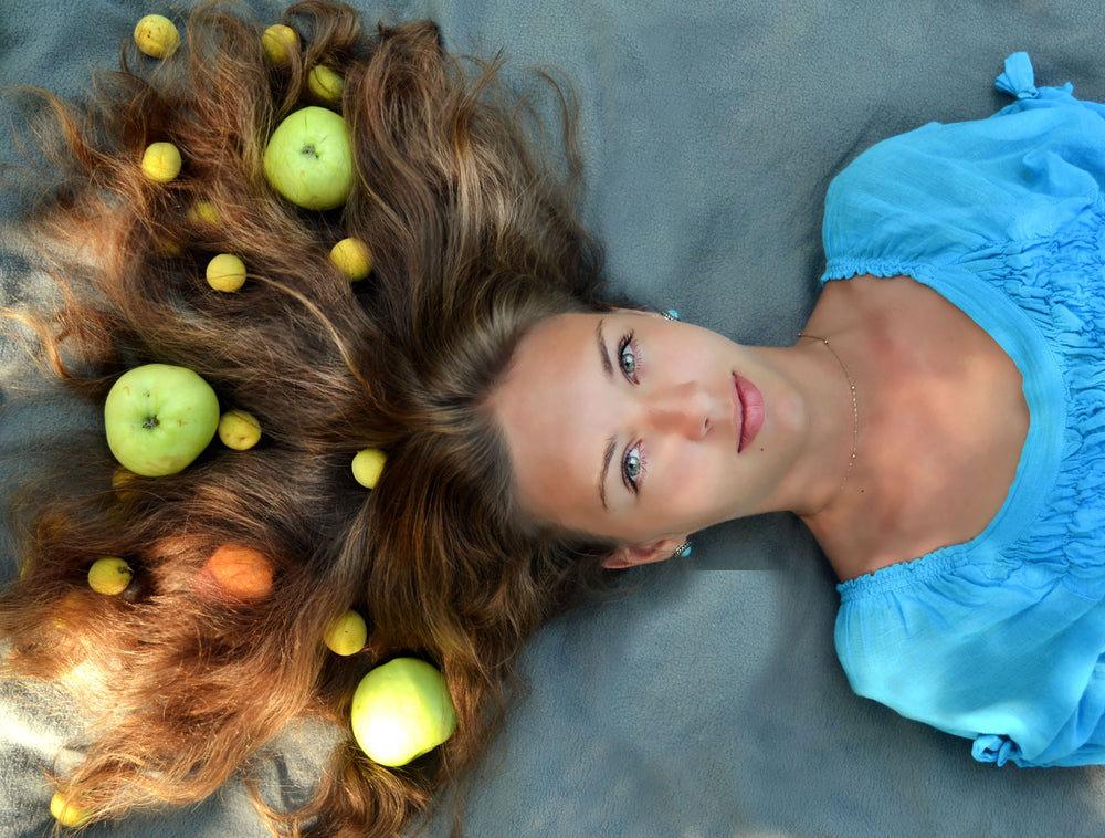 What nutritional deficiencies can be bad for hair health featured image